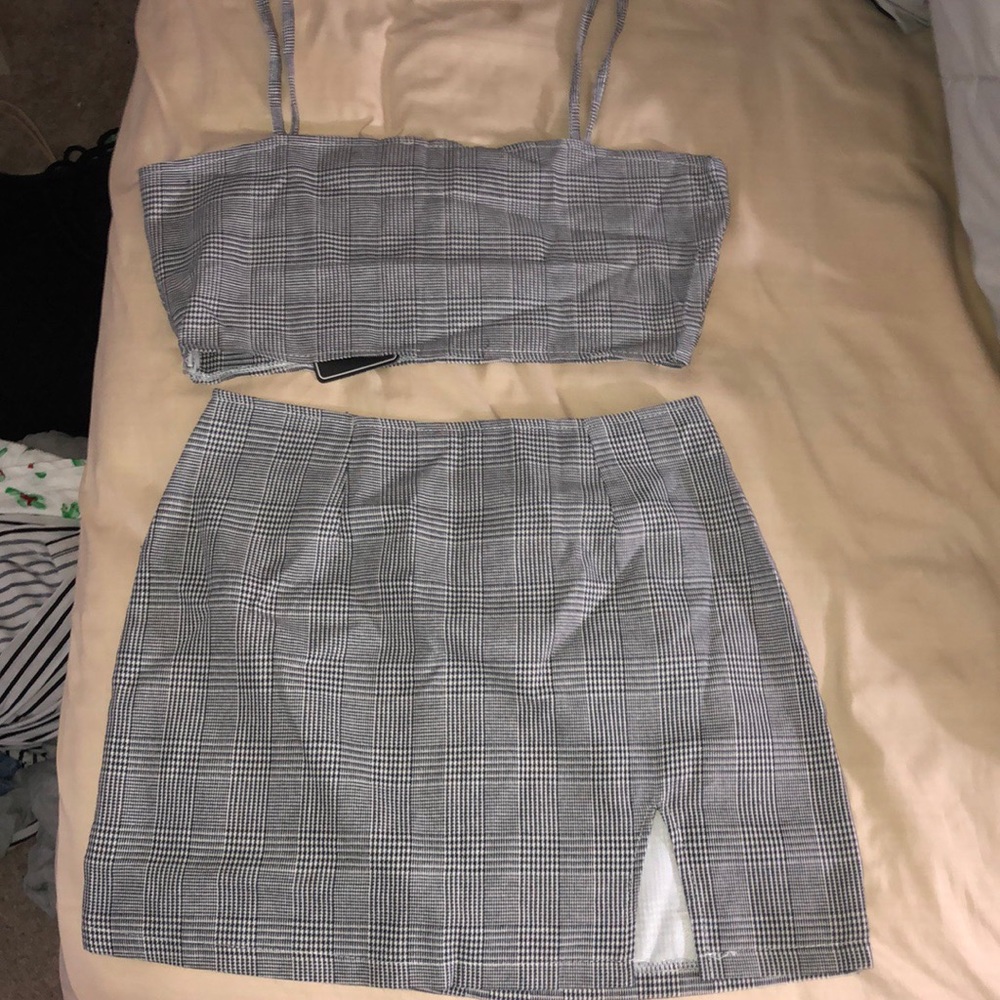 2-piece set